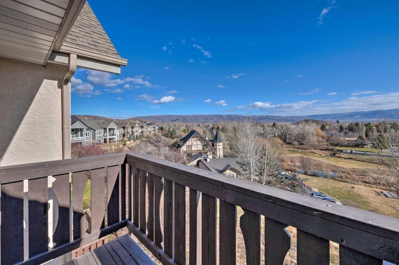 Large, Cozy Midway Studio With Mountain Views! Exterior photo